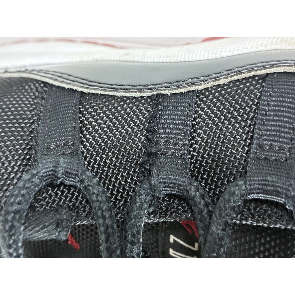 Air Jordan 11 Retro Low "Bred" 2Y Youth Basketball Shoes - Picture 5 of 9